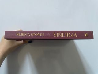 Libro Sinergia. Rebeca Stones