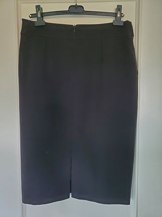 Falda de tubo midi con bolsillos