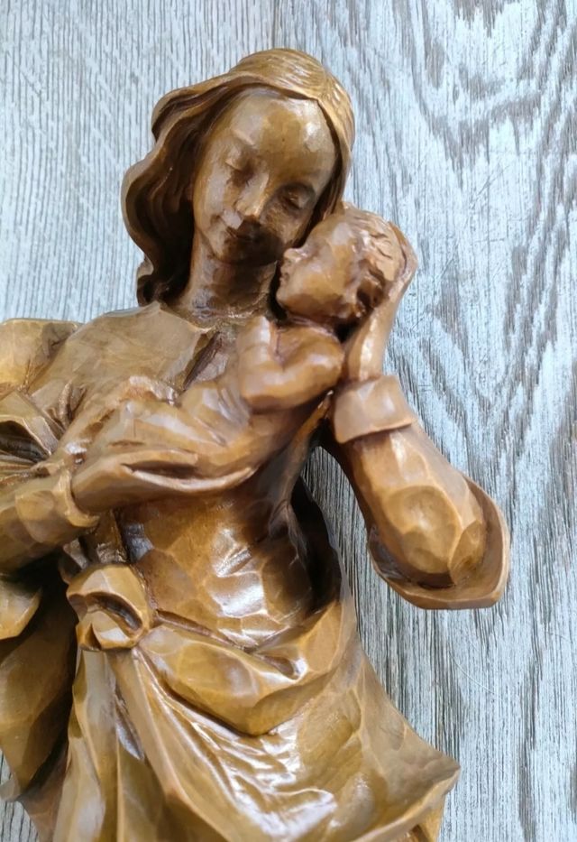 Madonna col Bambino in legno h 37,5 cm
