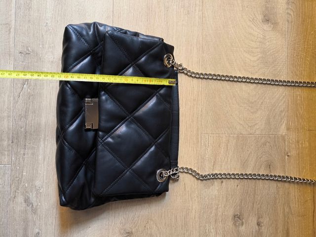 Bolso acolchado Stradivarius