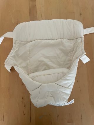 Cojin reductor mochila Ergobaby