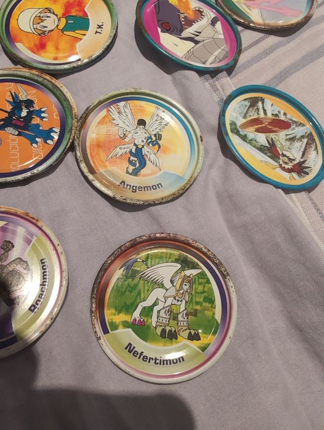 Piatti Digimon tazos