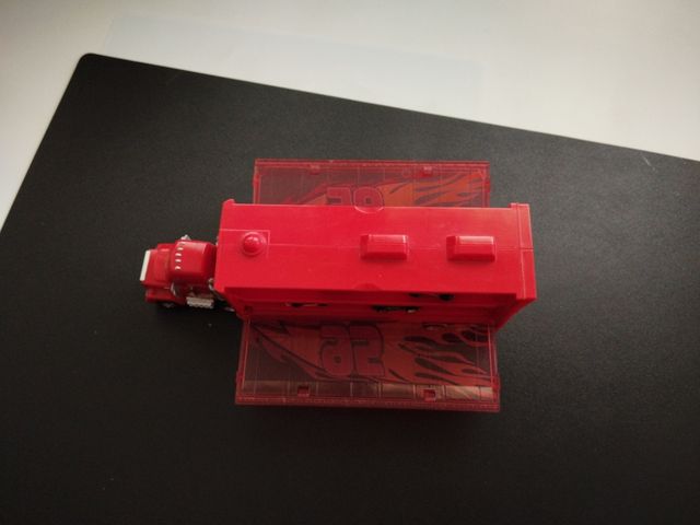 Camión de Cars con coches