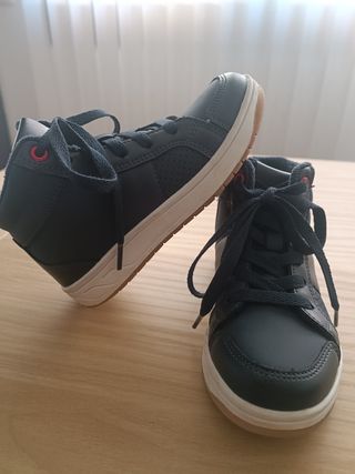 Botas niño Sfera