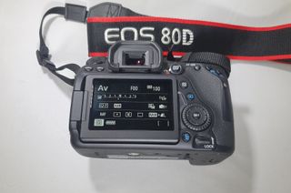 Canon 80D + Objetivos + Extras (Equipo completo)