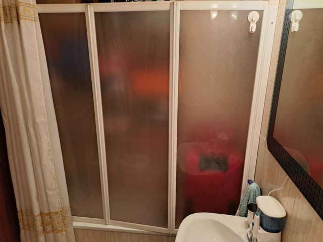 Mampara de bañera de fácil instalación