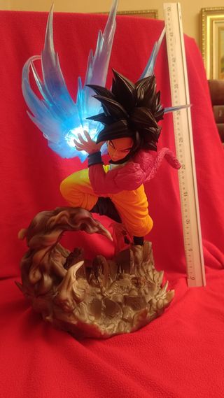 Goku SSJ4, 41cm