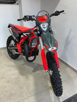 BETA X-TRAINER 300 2T 2025