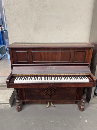 PIANO MADERA