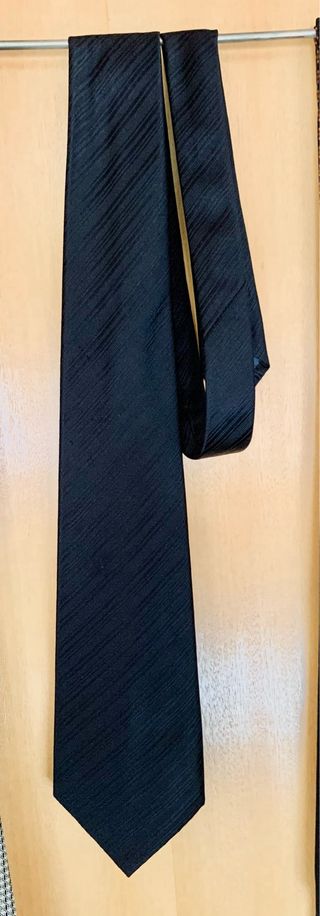 CORBATA Negra - SEDA Natural 100%  #Tendecia