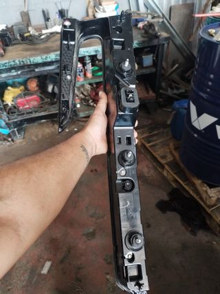 Pilotos portón Renault austral