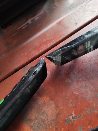 Pilotos portón Renault austral