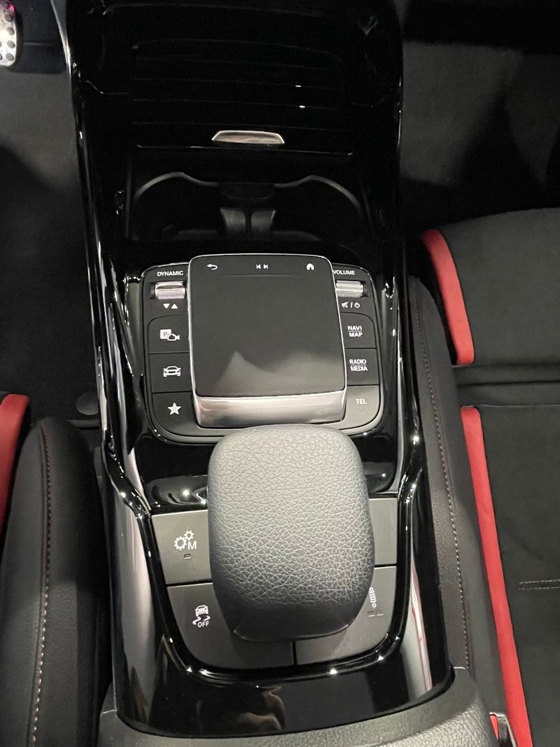 Mercedes-Benz CLA 2023, foto 29