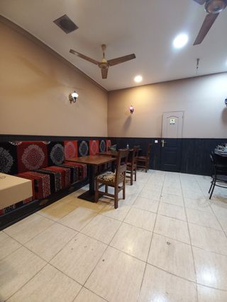 R-7936739 Traspaso Local con Licencia C1 el Raval