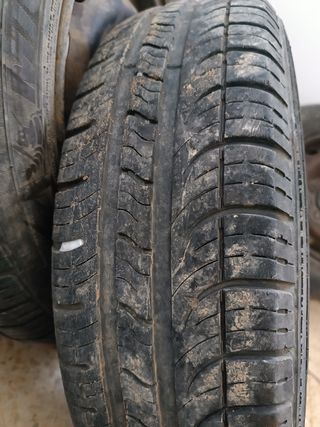 Llantas y neumáticos 13'