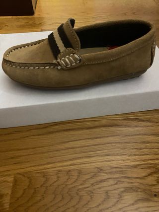 Zapato mocasin niño