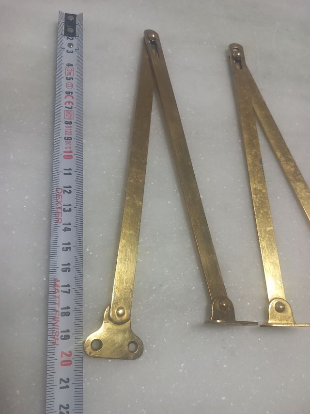 Restaurador anticuario exrensible bronce