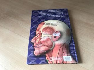 Libro puzzle “El cuerpo humano”
