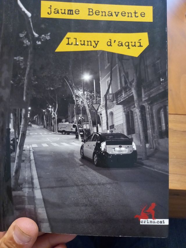 Lluny d'aqui
