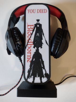 Soporte casco lampara LED Bloodborne
