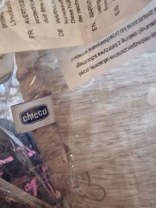 Cojin de lactancia Chicco + bolsa