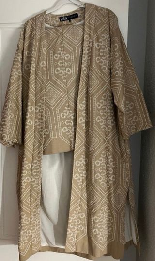 Conjonto kimono y pantalon