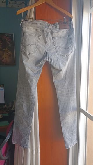 Pantalón largo hombre