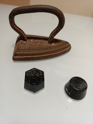 Plancha de hierro antigua