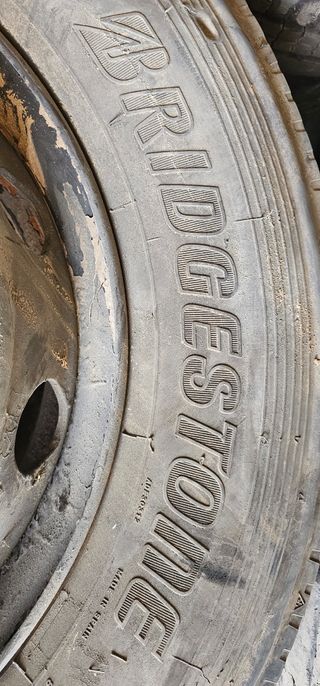 Llanta, Rueda 275/70/R22.5