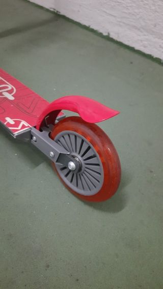 Patinete unisex, de aluminio, plegable y con cierr