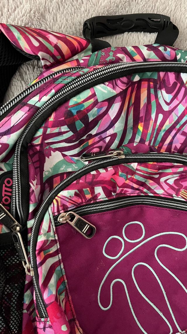 mochila totto