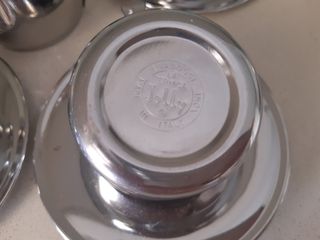Servizio 5 tazzine caffè e zuccheriera.