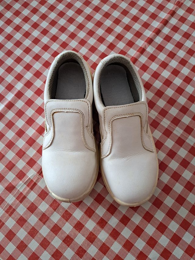 Scarpe antinfortunistiche da cucina