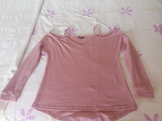 Camiseta hombros descubiertos