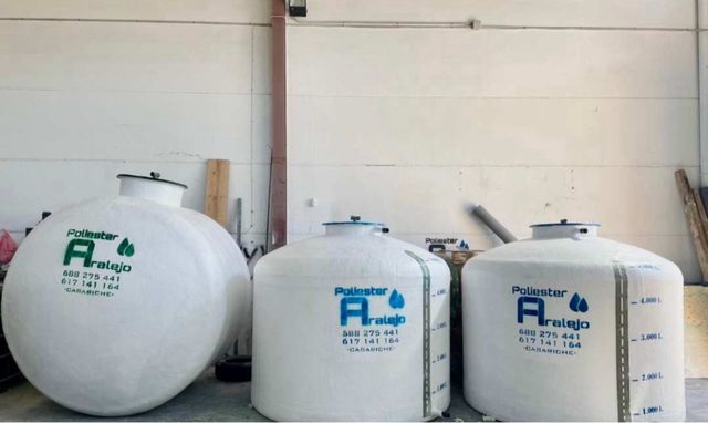 DEPOSITOS DE FIBRA DE POLIESTER