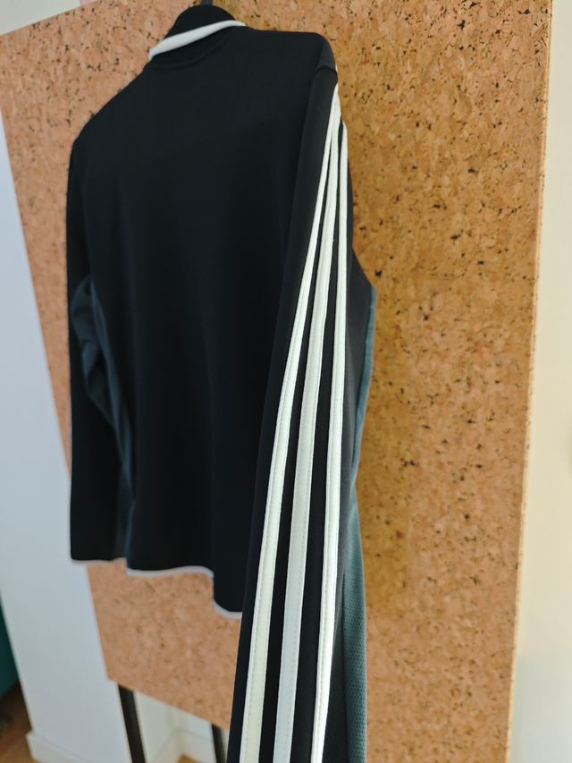 Chaqueta Adidas negra Vintage