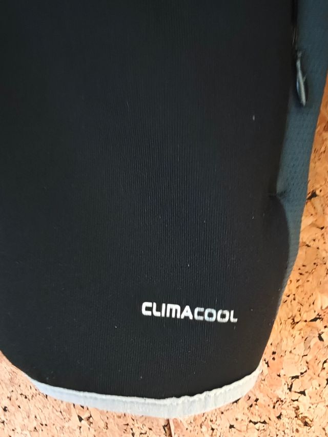 Chaqueta Adidas negra Vintage