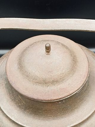 Gran tetera o hervidor de metal