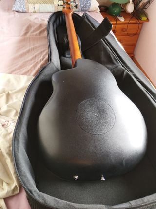Bajo acústico Ovation