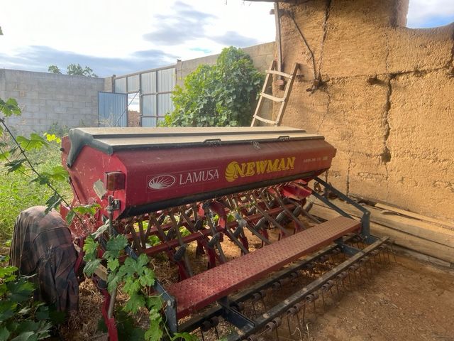 MAQUINA DE SEMBRAR LAMUSA EUROPA - 2000 - XSR