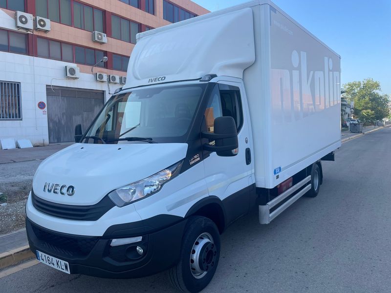 IVECO  DAILY 72C18 PAQUETERO - foto 1