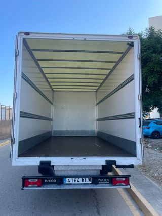 IVECO  DAILY 72C18 PAQUETERO