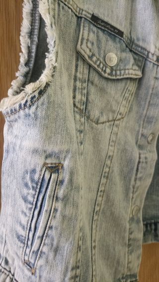 Chaleco vaquero Pull and Bear