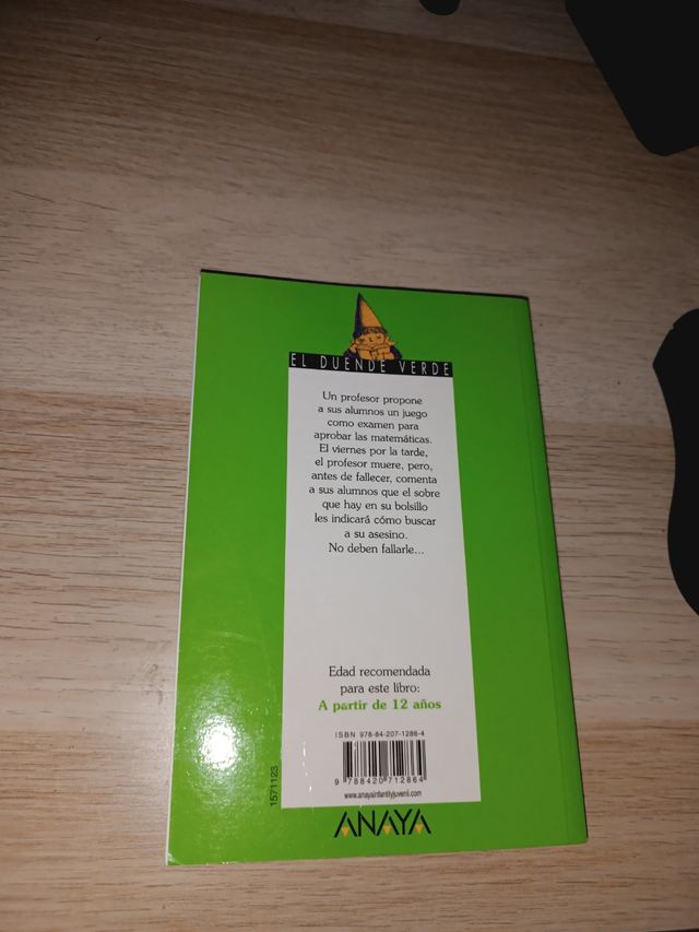 Libro el asesinato del profesor de mates