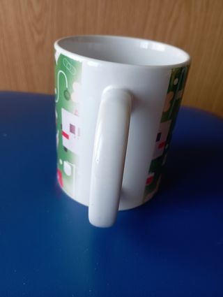 Tazas sin estrenar