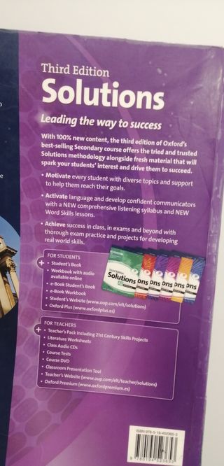 Solutions B1+ Student's Book y Workbook