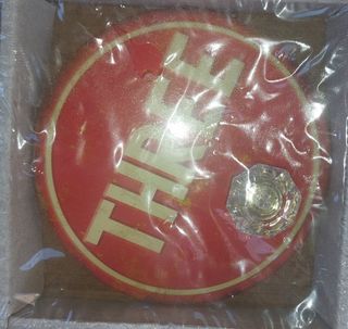 4 Percheros metacrilato