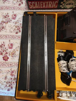 Circuito Scalextric RC28