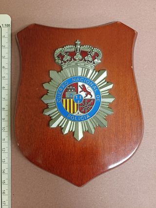 Cuadro metopa CNP policia nacional