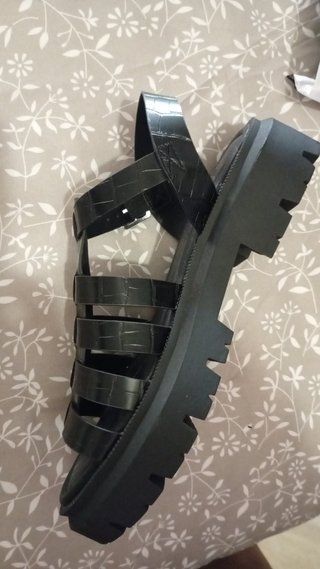 Sandalias